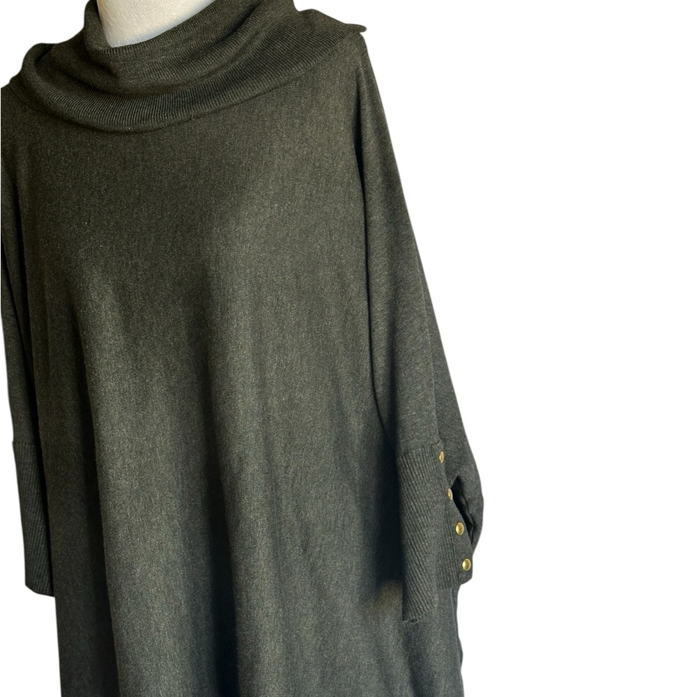 Carolyn Taylor Charcoal Poncho Sweater,Turtleneck, Mid Length,Cozy - Picture 2 of 14